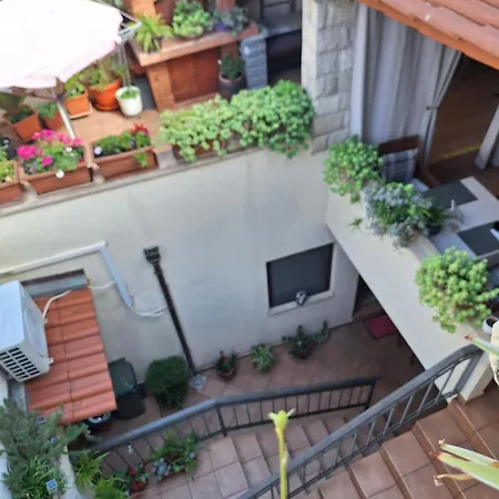 Apartman Apartments And Rooms Villa Lina