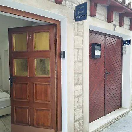 Apartments And Rooms Villa Lina * Split