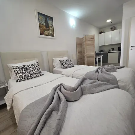 Apartments And Rooms Villa Lina * Split