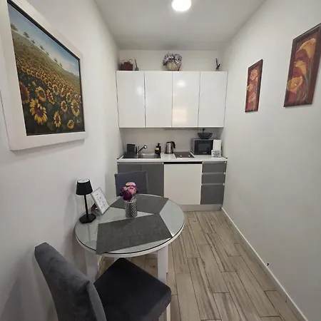 Apartman Apartments And Rooms Villa Lina