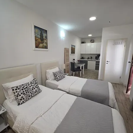Apartman Apartments And Rooms Villa Lina *