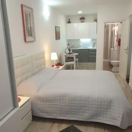 Apartman Apartments And Rooms Villa Lina *