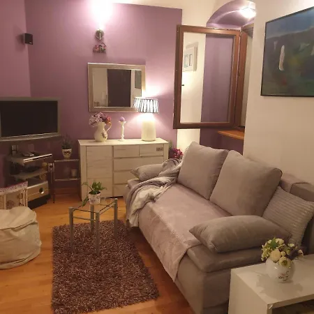Apartments And Rooms Villa Lina Apartman *